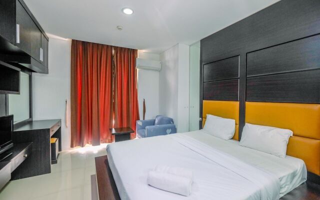 Cozy Living Studio Apartment Mangga Dua Residence Near Itc Mall