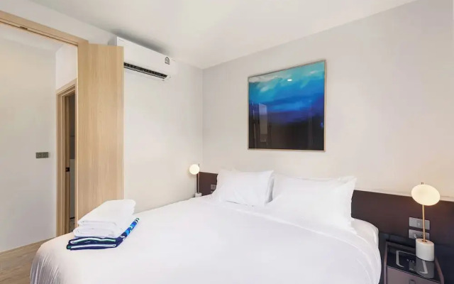 One bedroom Palmetto Condo Karon A 607