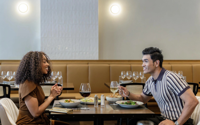 Hyatt Centric Chicago O'Hare