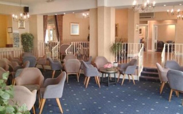 Hadleigh Hotel