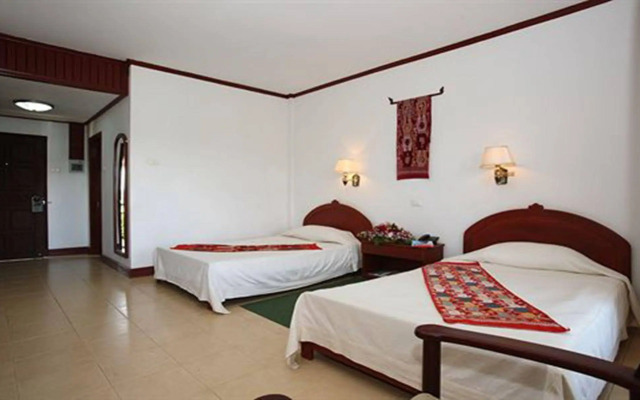 Vansana Plain of Jars Hotel