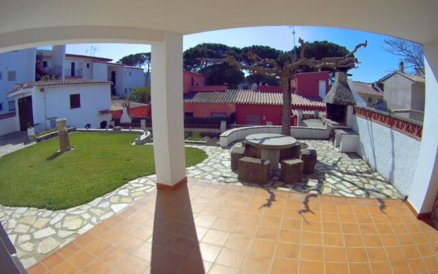 Ribes Apartamento con Jardín