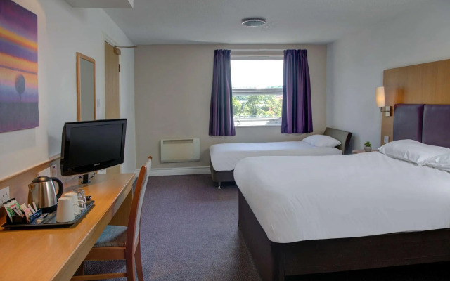 Embassy Newcastle, Sure Hotel Collection by Best Western