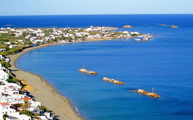 Ariadne Studios Skyros