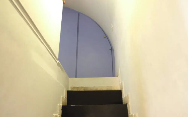 Mir Small Loft on Giulia Street