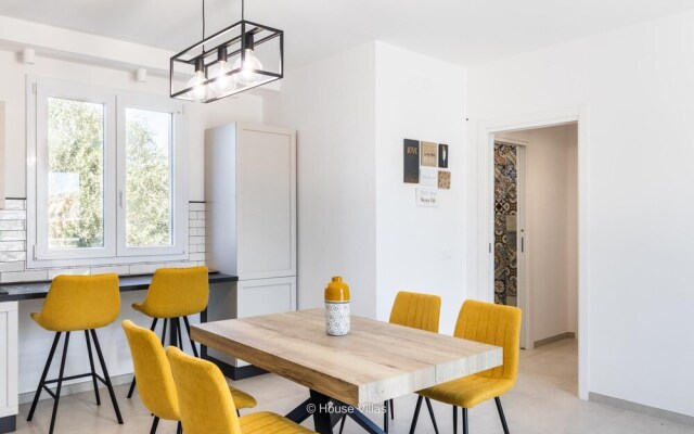 House Villas - Sea Boutique Apartment Family Room