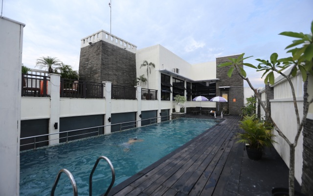 Hotel Santika Pontianak