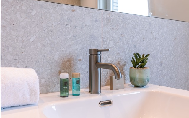 Spacious Bungalow With Garden Near the Beach sea