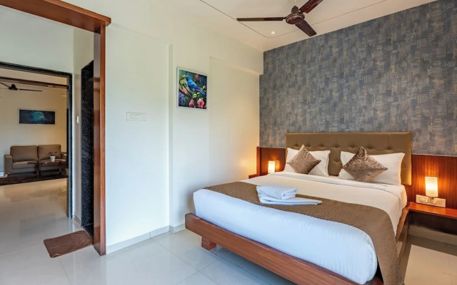 StayBird - Azure Suites Business Hotel