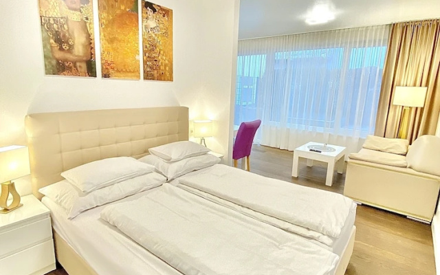 Vienna International Studios