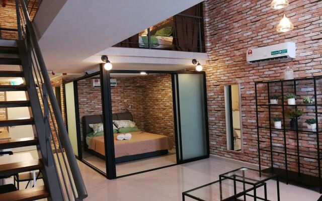 Chrisenbel Suites - Pinnacle PJ