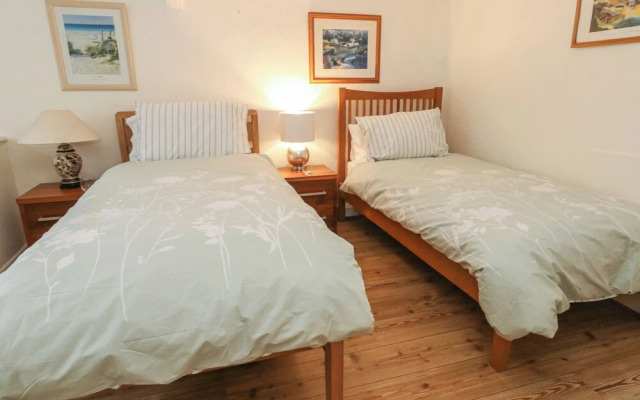 Poppy Cottage