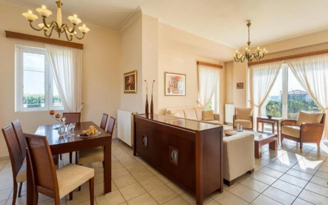 Olive Tree Villa-kalamata Serene Retreat