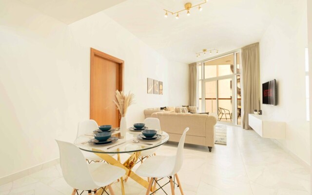 LUX - Binghatti Canal View Suite