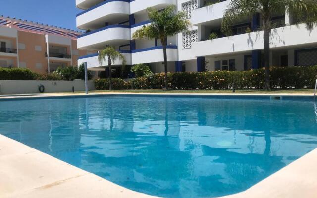 Vilamoura Marina Flat & AC & Wifi