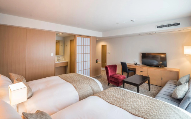 Kyoto Shinmachi Rokkaku Hotel grandereverie