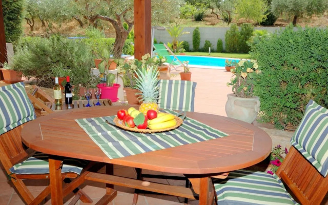 Belvilla by OYO Villa Rita