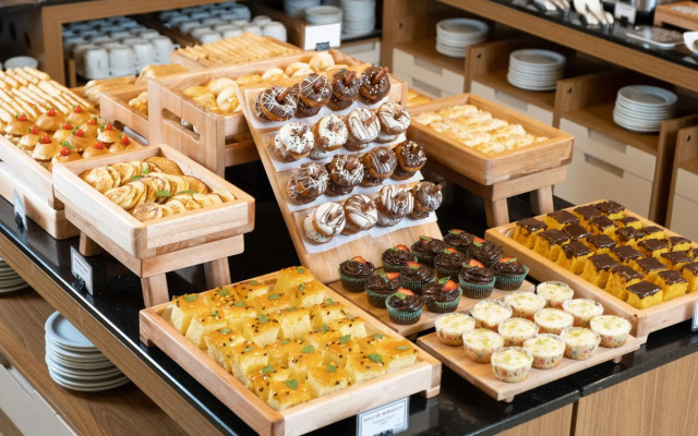 Hplus Vision Executive