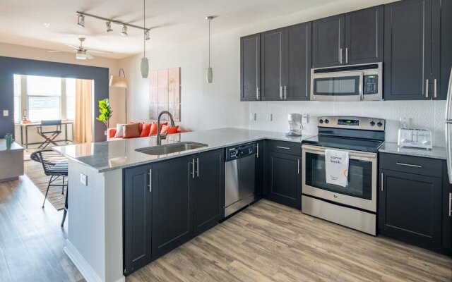 WanderJaunt - Luxe Tempe Apartments