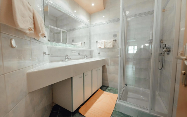 Dandler - Zimmer und Ferienwohnungen