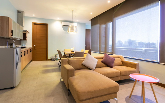 OYO 146 Solace Hotel - Vaccinated Staff