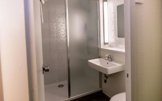 Hôtel Inn Design Laval