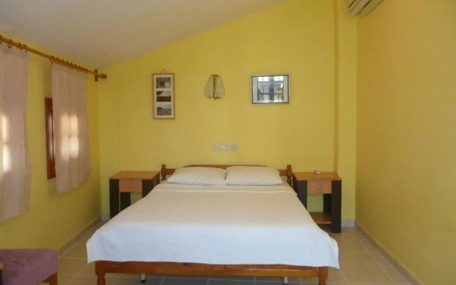 The Hotel 48