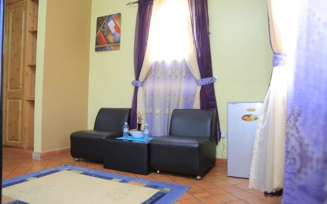 Adonai Guest House - Hostel