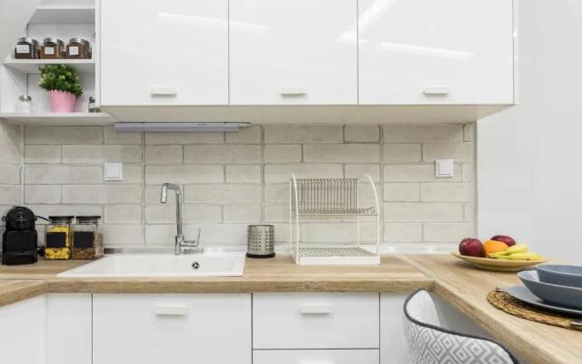 J&T Central Apartment