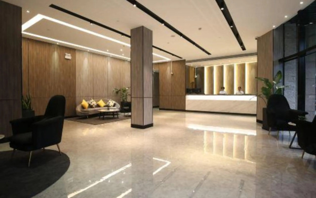 Frst Yizhu Hotel (Shanghai Lujiazui Changyi Road Subway Station)