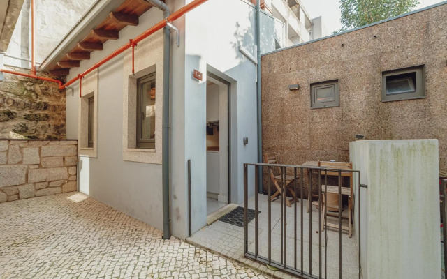 Mezzanine Stylish Apartment S