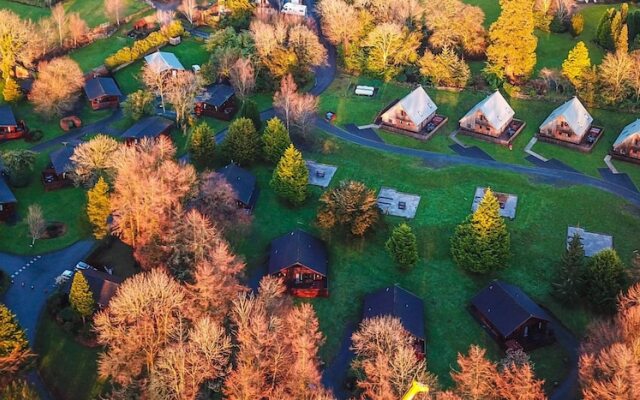 Bluebell Lodge 5 with Hot Tub