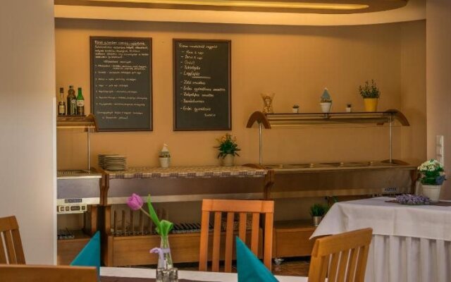 Club Hotel Fured