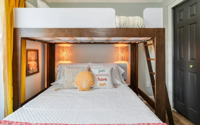 Lincolnville Nook