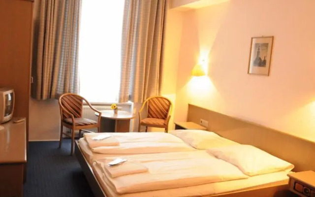 ALTE CITY at Memory Church