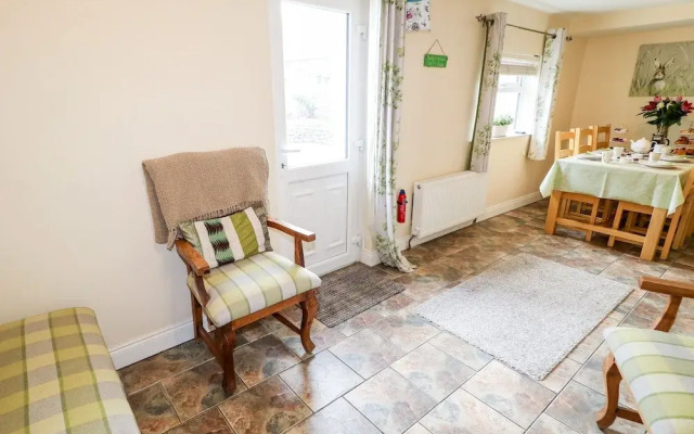 Whispering Willows - The Bungalow