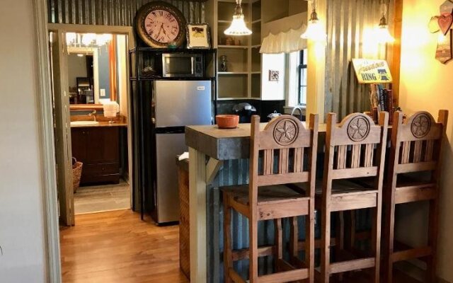 The Old Liberty Schoolhouse B&B