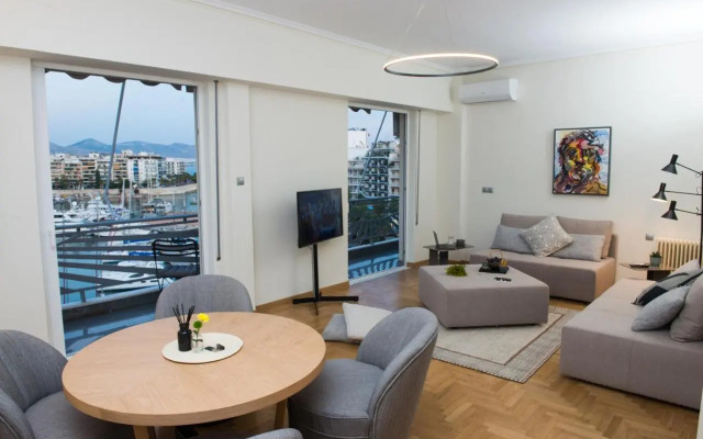 Piraeus Seaview Elegant Apartments