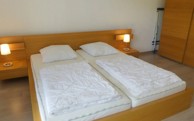 Androm de 2-pi ces A24 Gruy res