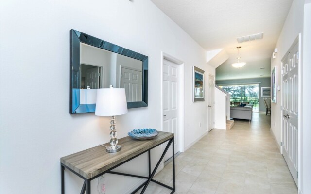 Solterra - 6108 Broad Oak Drive