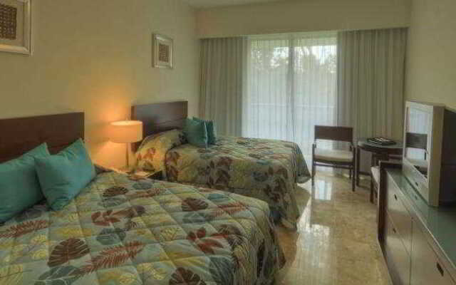 Jungala Park Hotel At Vidantaworld Riviera Maya