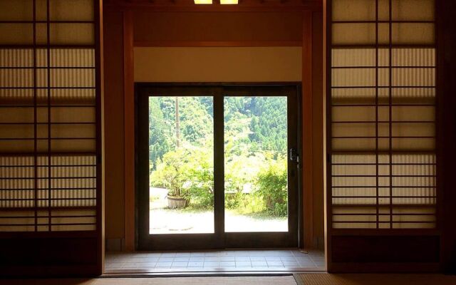 Hoshi to Kaze no Niwa