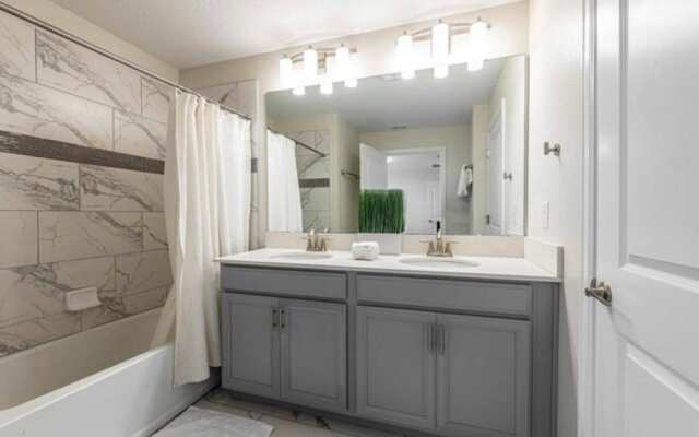 8923 SD - Champions Gate