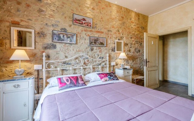 Nice Apartment in San Gimignano With Wifi and 2 Bedrooms