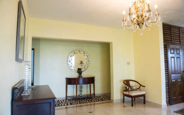Blue Lotus Villa