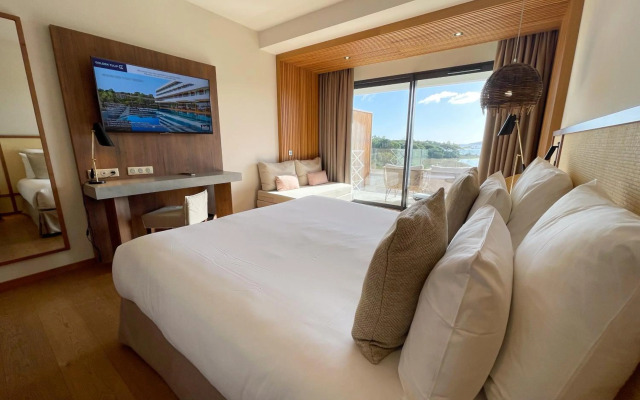 Golden Tulip Porto Vecchio