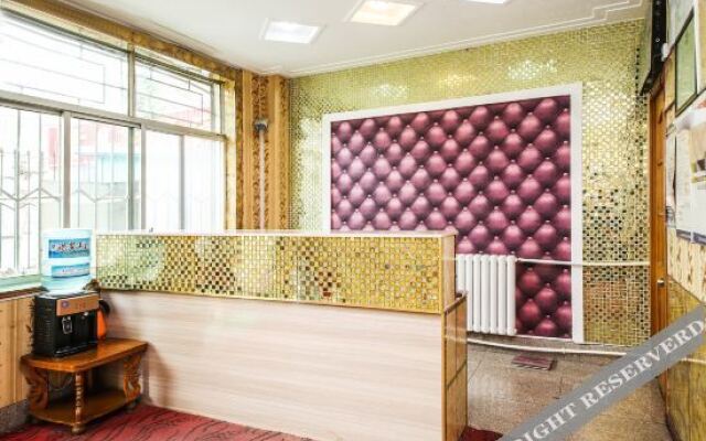 Oyo BOLUO Grand Hyatt theme hotel (BOLUO Center store)