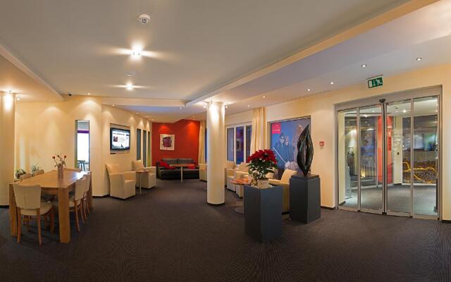 Hotel Simi