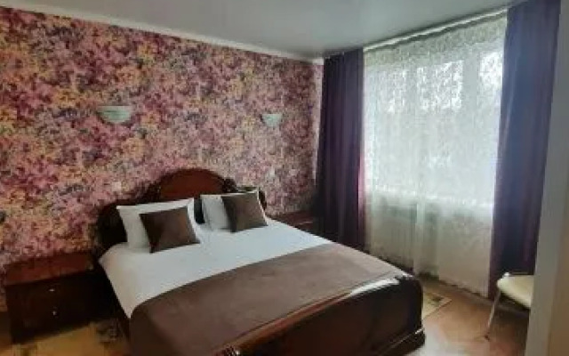 Отель Аэропорт