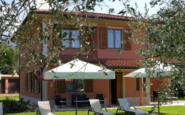 Beautiful Independent Villa With Private Swimming Pool-il Villino